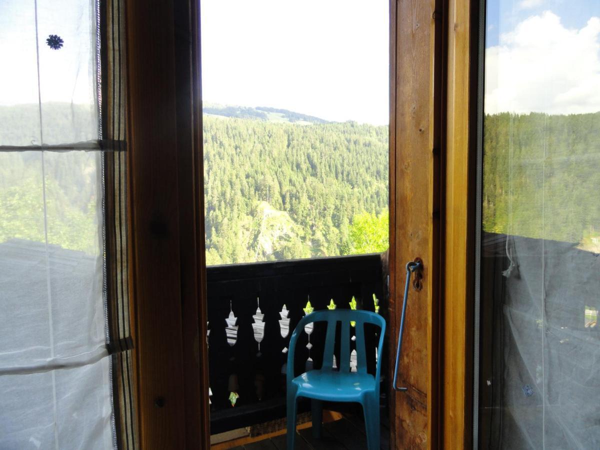 Hotel Chalet La Source Saint-Nicolas-la-Chapelle  Pokoj fotografie